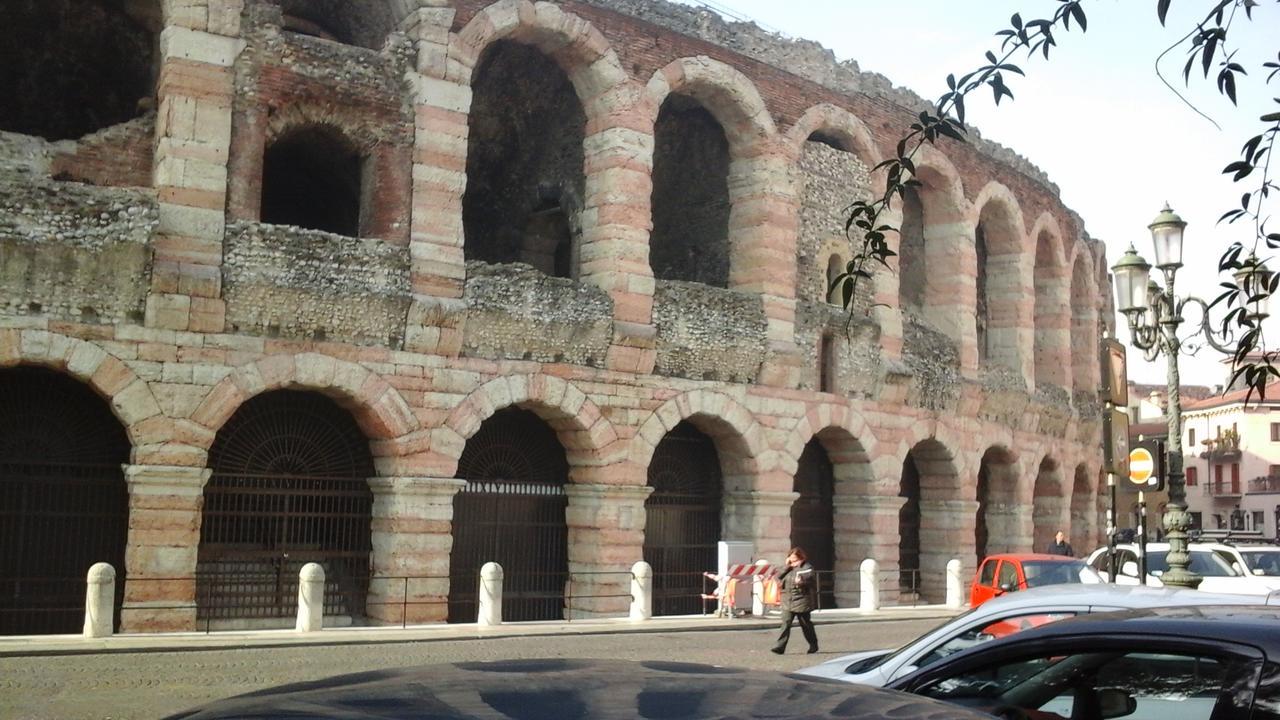 Arena Luxury Suite Verona Exterior foto